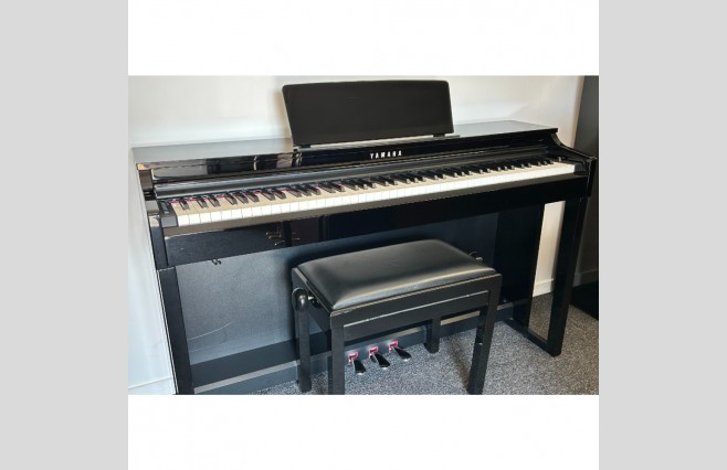Yamaha CLP525 Polished Ebony Digital Piano, Used - Complete Package (SN:BCWP01008) - Image 4